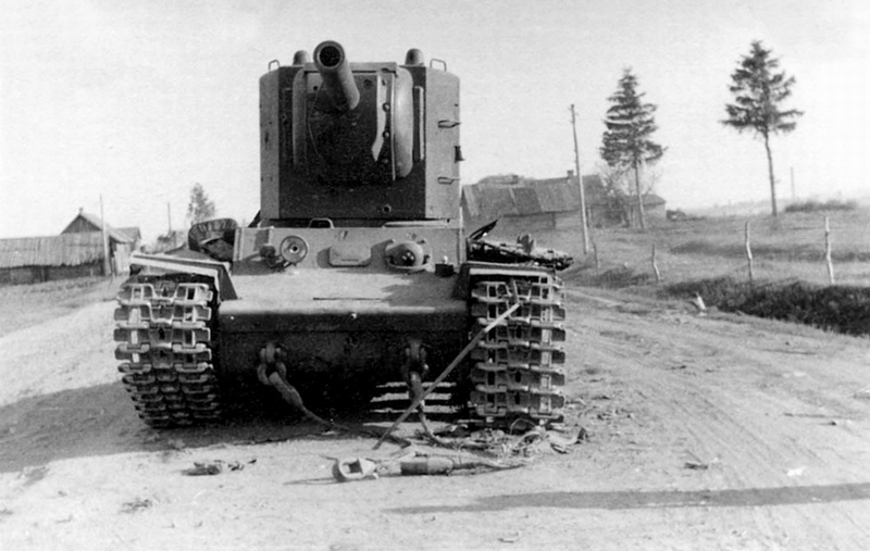 Illustration for article titled La
increíble historia del KV-2, el solitario tanque ruso que detuvo al ejército
nazi